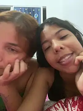 Snapshot of loversexxxles chatting on 10/02/25, 04:41 loversexxxles online show from 10/02/25, 04:41