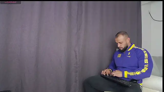 RickyMiami1 online show from 09/29/25, 05:40