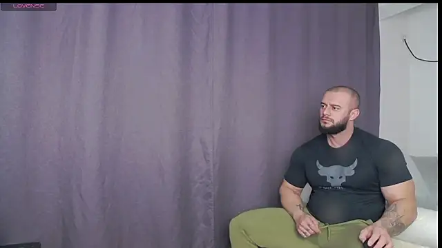 RickyMiami1 online show from 11/18/25, 09:58