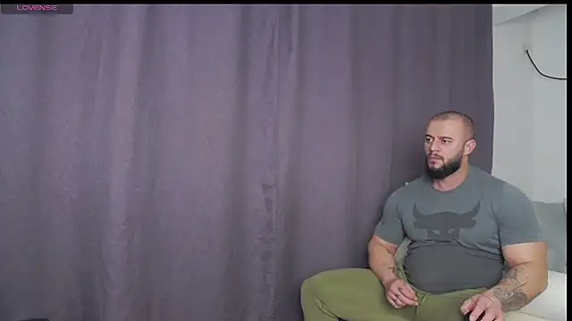 RickyMiami1 online show from 12/02/25, 08:26