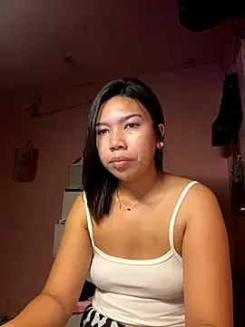 aniya 04 online show from 10/20/25, 01:44