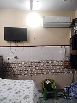 meenu bhabhi547 online show from 04/18/26, 02:04