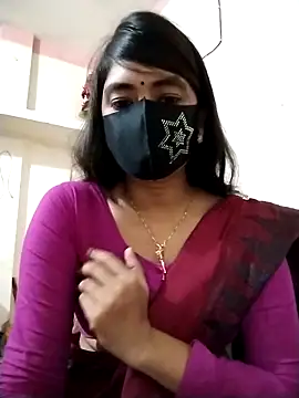 Puja-Rane online show from 10/21/25, 05:13