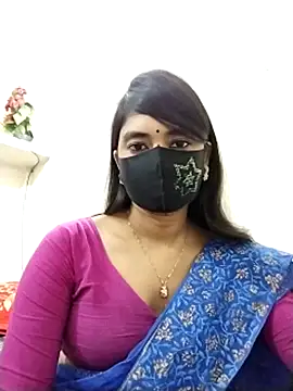 Puja-Rane online show from 11/20/25, 04:45