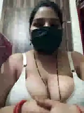 Snapshot of Sexybhabhi6 chatting on 02/22/26, 01:09 Sexybhabhi6 online show from 02/22/26, 01:09