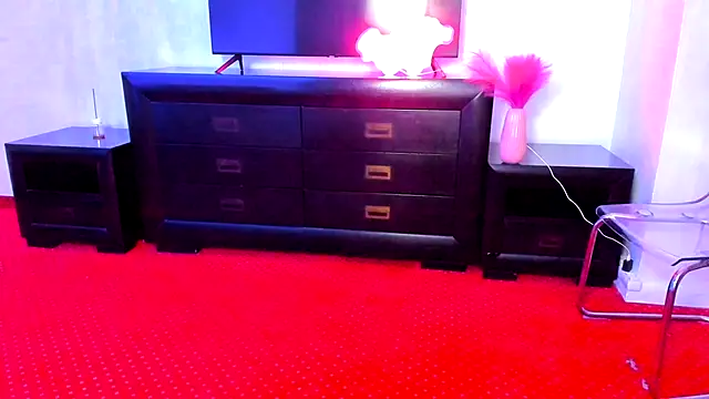 JessicaSky  online show from 11/24/25, 07:46