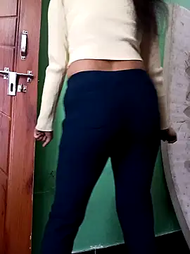 Rekha 89 online show from 11/14/25, 03:38