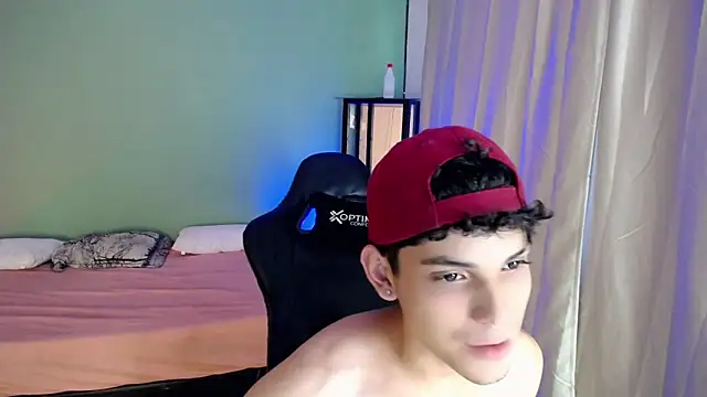 dilan hott  online show from 09/09/25, 09:14