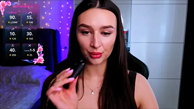 Veronica Larsson online show from 02/25/26, 12:15