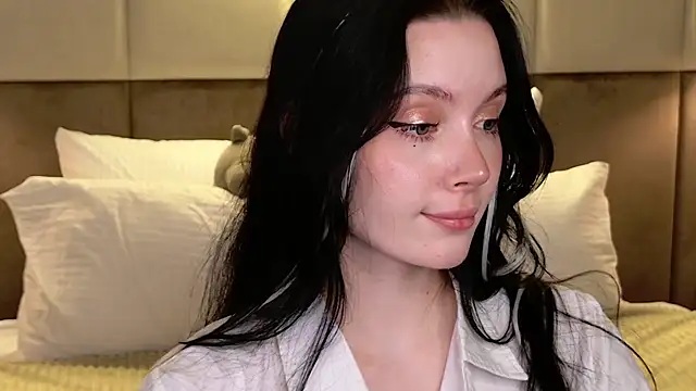 Goldy Stark online show from 12/20/25, 08:49