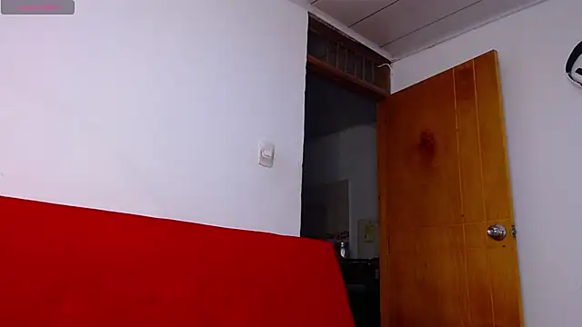 tommyblessd1 online show from 09/26/25, 05:33