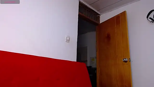 tommyblessd1 online show from 10/10/25, 05:06