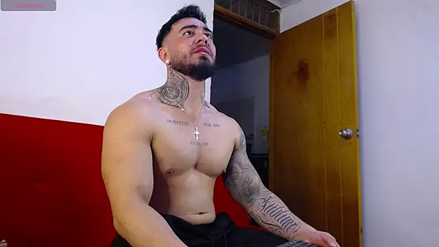 tommyblessd1 online show from 02/16/26, 06:04