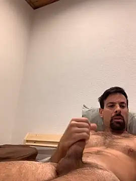 tantrii online show from 11/06/25, 10:27