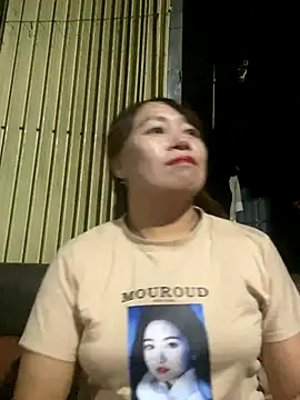 Snapshot of Dunmii chatting on 10/01/25, 02:12 Dunmii online show from 10/01/25, 02:12