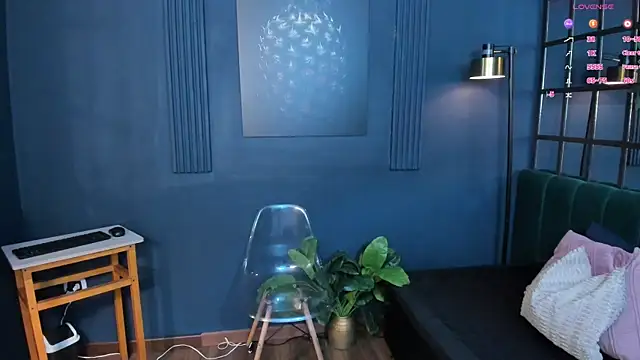 aliceandsia online show from 06/21/26, 12:30