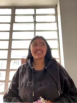 SharaRous online show from 10/06/25, 12:57