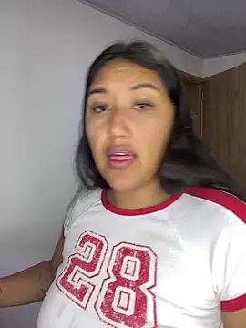 SharaRous online show from 12/20/25, 12:40