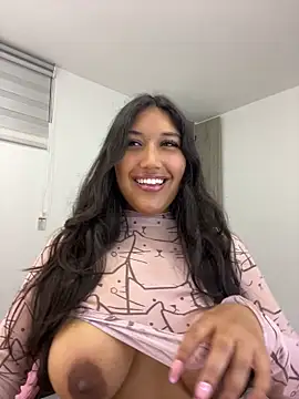 SharaRous online show from 05/19/26, 01:56