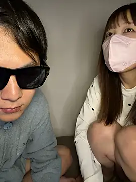 erokami36 online show from 04/16/26, 04:19