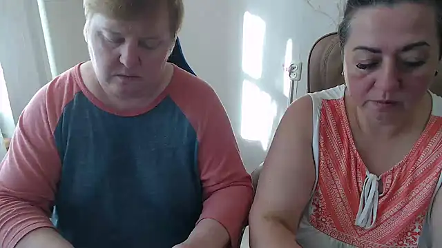 Bertie Adeline online show from 10/30/25, 07:43