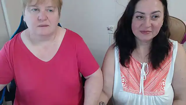 Bertie Adeline online show from 11/08/25, 08:14