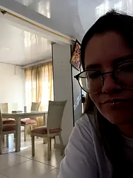 Allison Bailey online show from 10/12/25, 07:35