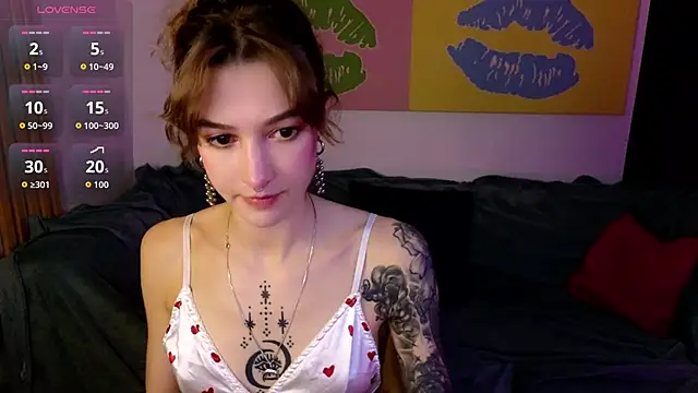   grace   online show from 10/08/25, 03:20