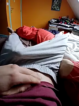 Snapshot of Aymeric35000 chatting on 02/14/26, 08:55 Aymeric35000 online show from 02/14/26, 08:55