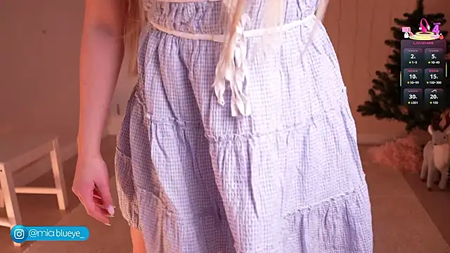 Miablueye online show from 02/15/26, 03:20