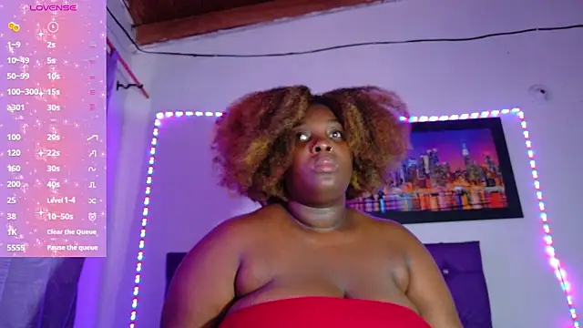 ebony NeighborMoans online show from 04/09/26, 06:24