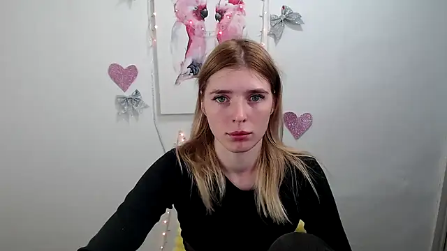 JuiceLips   online show from 12/02/25, 02:23