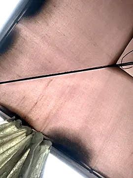 KloePink  online show from 12/02/25, 12:10