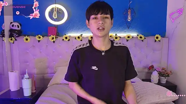 AleAurarashi online show from 04/02/26, 07:39