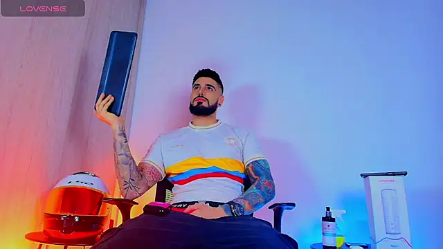 amodeus bael  online show from 03/05/26, 11:01