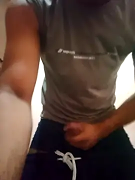 hornyboywithabs online show from 05/06/26, 07:35