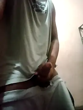 hornyboywithabs online show from 05/12/26, 12:08