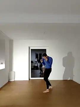 Snapshot of EyesNeverLies chatting on 09/14/25, 01:16 EyesNeverLies online show from 09/14/25, 01:16