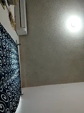 Snapshot of Jovenlechoso2044 chatting on 09/28/25, 09:31 Jovenlechoso2044 online show from 09/28/25, 09:31