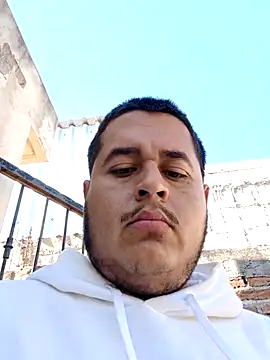 Jovenlechoso2044 online show from 12/16/25, 06:02