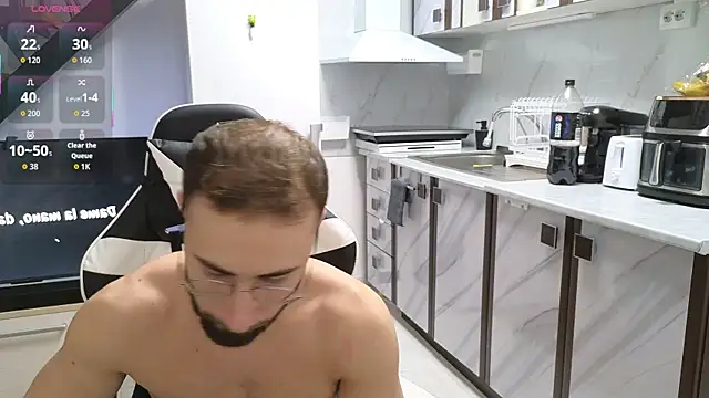 RyanStorm  online show from 11/25/25, 04:18