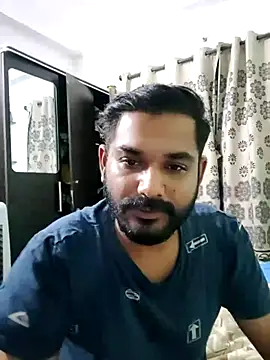 Snapshot of avi007p chatting on 05/14/26, 05:20 avi007p online show from 05/14/26, 05:20
