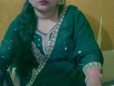 Saniya K online show from 09/22/25, 03:03
