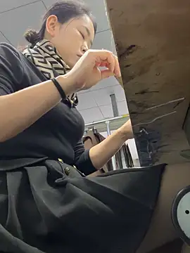 DHJM168 online show from 12/02/25, 12:38