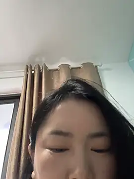 Snapshot of DHJM168 chatting on 04/09/26, 01:27 DHJM168 online show from 04/09/26, 01:27