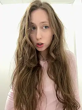 Snapshot of FroggyAnna chatting on 08/01/26, 03:11 FroggyAnna online show from 08/01/26, 03:11