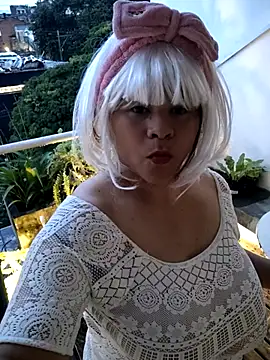 kamyla 69 online show from 11/27/25, 10:34