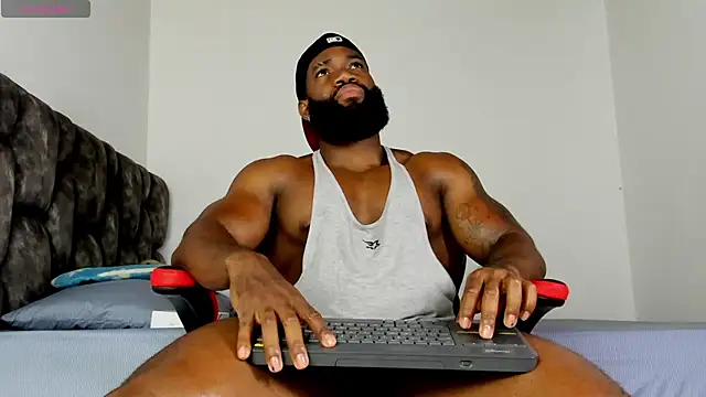 james musclebbc online show from 04/14/26, 12:38