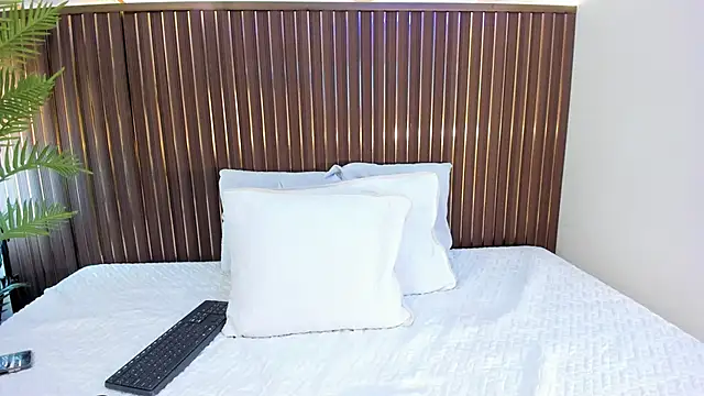 Roxie-NS online show from 01/16/26, 11:58