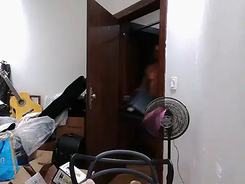 Mitt1993b online show from 12/05/25, 01:42